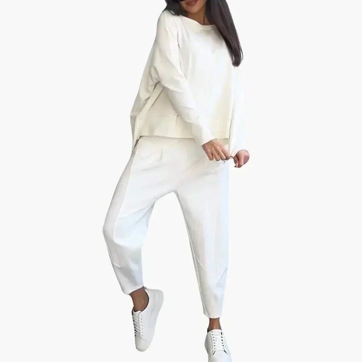 LuxeLounge | Cozy Knit Set